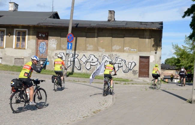 Rowerowy Wacław Team ruszył na Jasną Górę