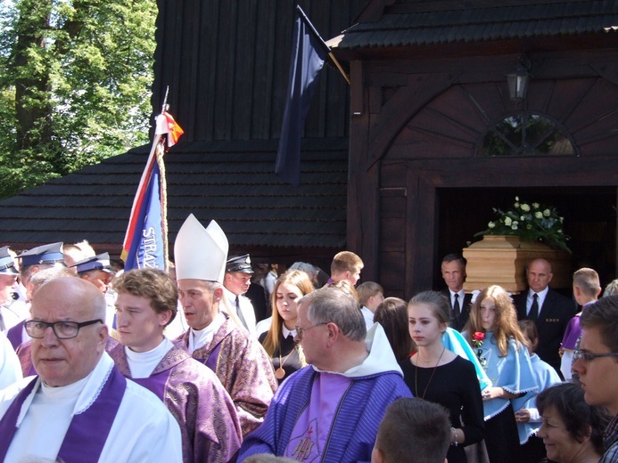 Uroczystości żałobne w Gosprzydowej