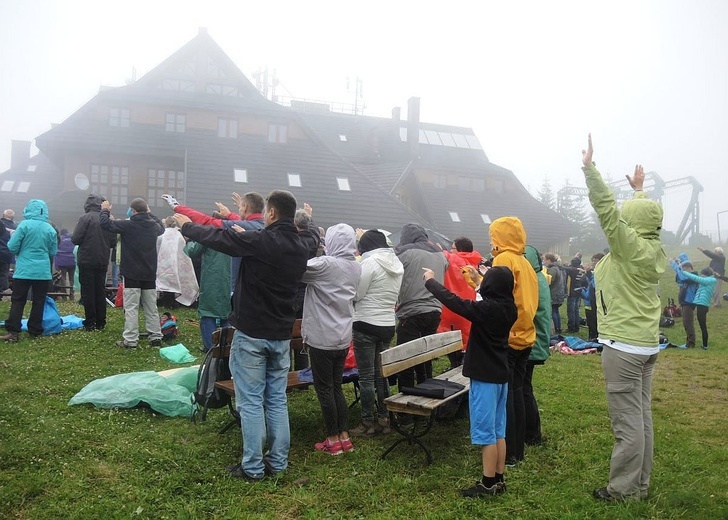 Pilsko (Hala Miziowa) - 5. Ewangelizacja w Beskidach