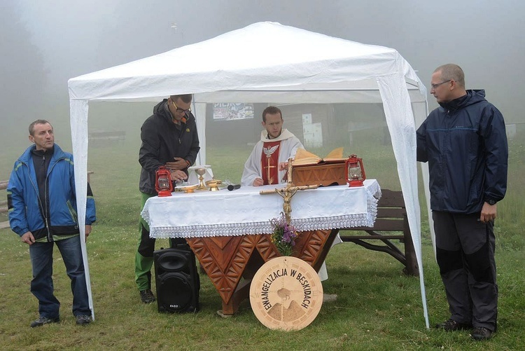 Pilsko (Hala Miziowa) - 5. Ewangelizacja w Beskidach