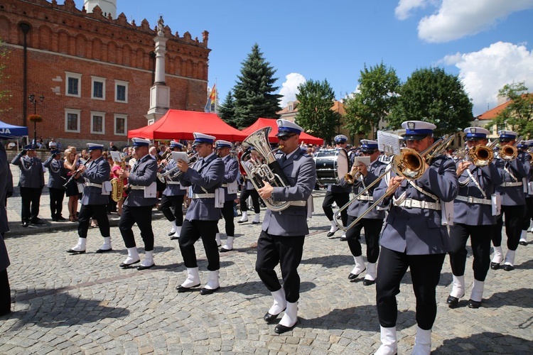 Wojewódzkie święto Policji w Sandomierzu 