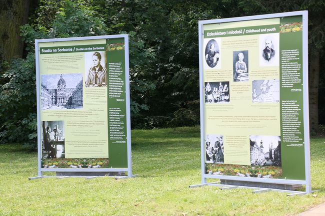 Wystawa poświęcona Marii Curie w Ogrodzie Botanicznym