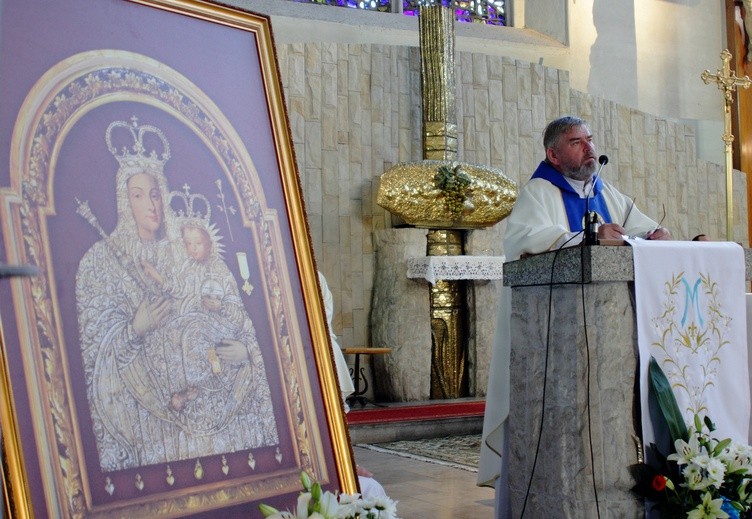 O. Zdzisław Duma OFMCap w czasie homilii