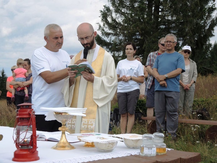 Krawców Wierch - 5. Ewangelizacja w Beskidach