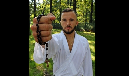 Mistrz Polski w karate: Moja największa broń? Różaniec!