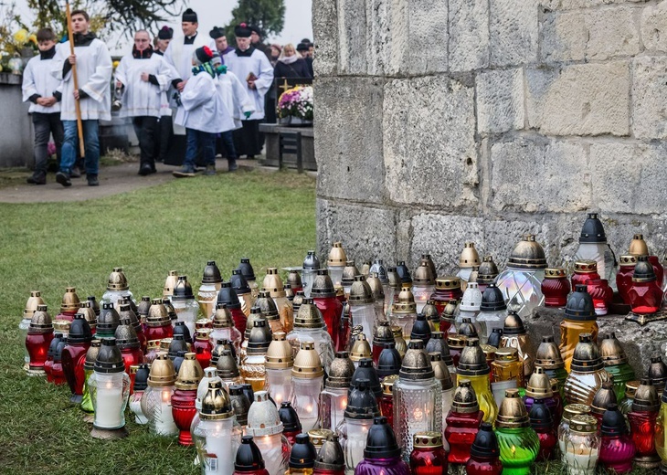 W tym kościele odbył się 6 lipca 1233 r. synod biskupów polskich