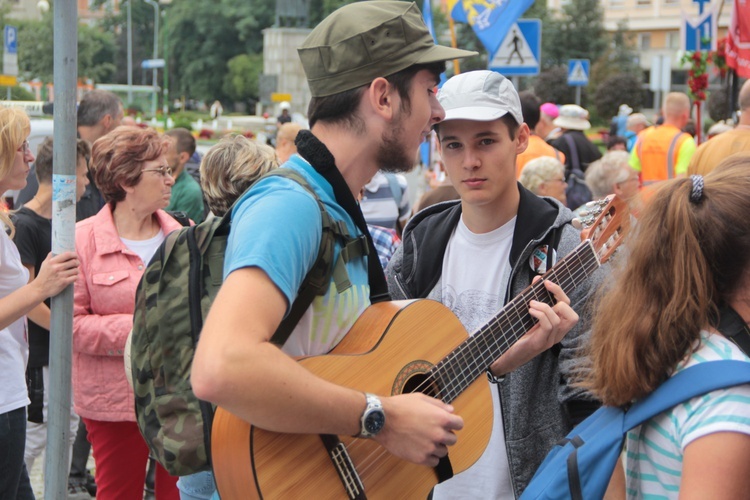 Wyruszyła 25. Piesza Pielgrzymka Legnicka