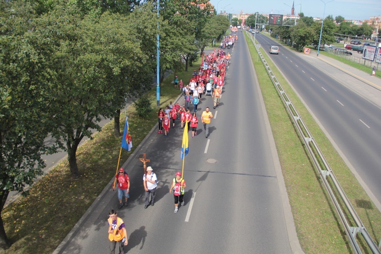 Wyruszyła 25. Piesza Pielgrzymka Legnicka