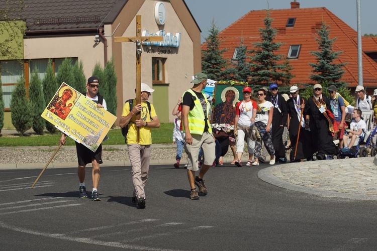 XIV Piesza Pielgrzymka - dzień drugi