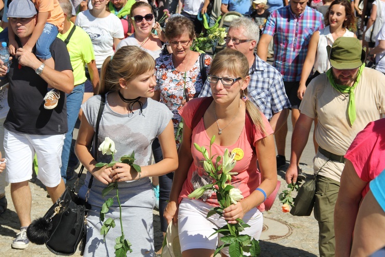 72. Pielgrzymka Rybnicka- dzień IV (wejście na wały)