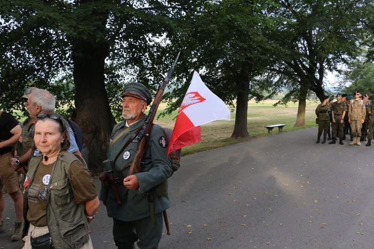 Wymarsz 52. Marszu Szlakiem I Kompanii Kadrowej