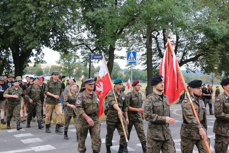 Wymarsz 52. Marszu Szlakiem I Kompanii Kadrowej