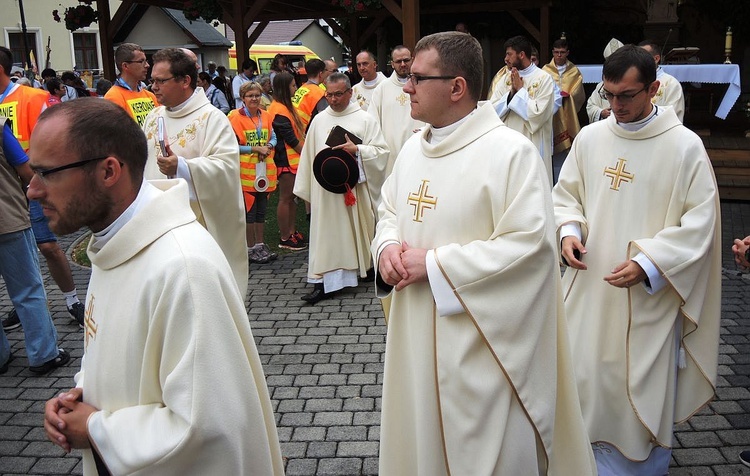 26. Piesza Pielgrzymka Bielsko-Żywiecka na Jasną Górę - Msza św. w Hałcnowie