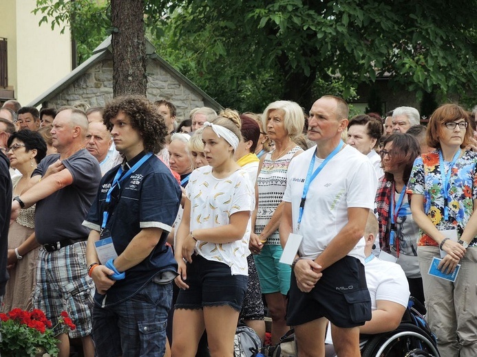 26. Piesza Pielgrzymka Bielsko-Żywiecka na Jasną Górę - Msza św. w Hałcnowie