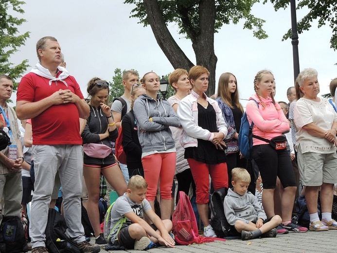 26. Piesza Pielgrzymka Bielsko-Żywiecka na Jasną Górę - Msza św. w Hałcnowie