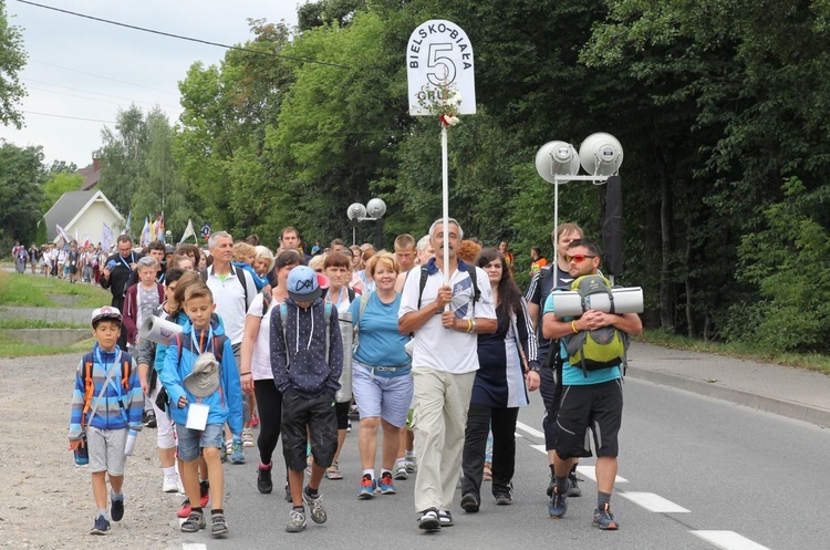 Grupa 5 - 26. Piesza Pielgrzymka na Jasną Górę z Bielska-Białej 2017