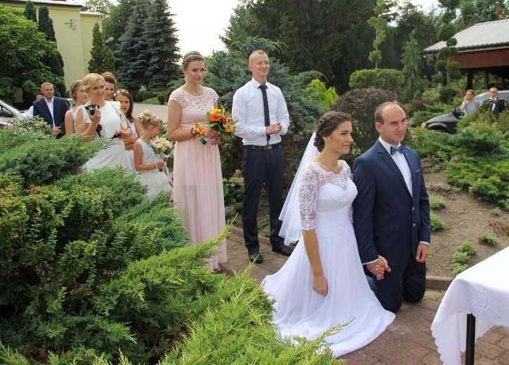 "Siedemnastki" w Lewiczynie. Pielgrzymkowy ślub