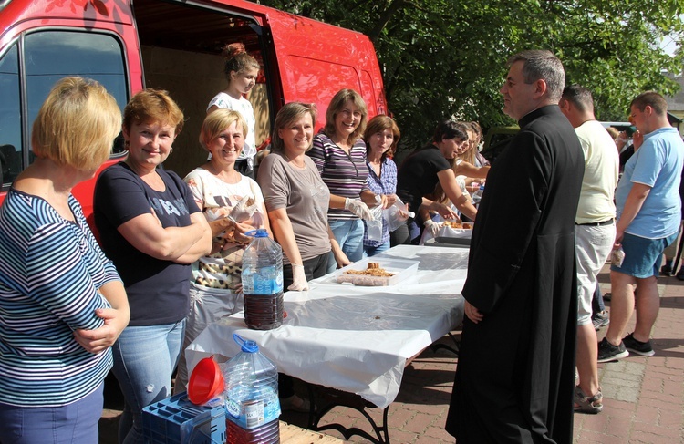 "Siedemnastki" w Lewiczynie. Pielgrzymkowy ślub