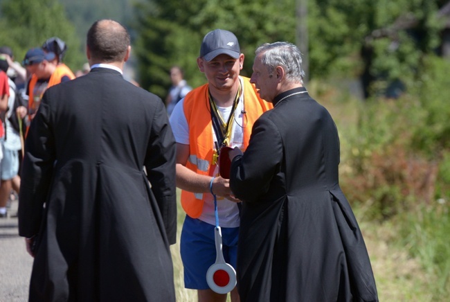 Kolumna radomska trzeci dzień w drodze