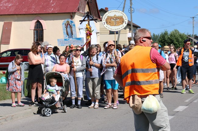 Starachowicka kolumna na szlaku