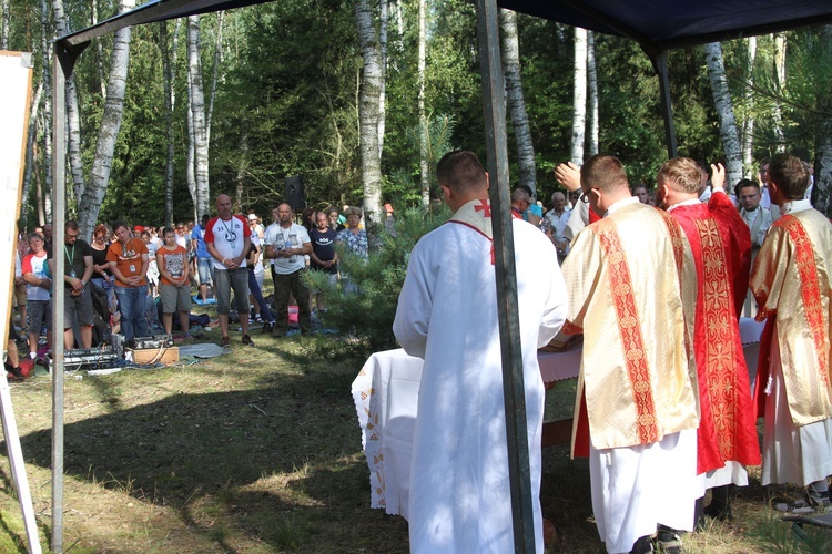 Pielgrzymka. Msza św. we Florentynowie