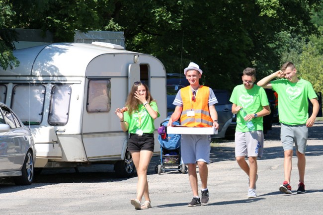 Kolumna skarżyska na szlaku pielgrzymkowym