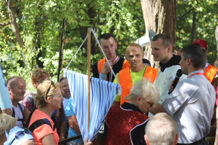 34. pielgrzymka z Oświęcimia na Jasną Górę - w Gołonogu - 2017