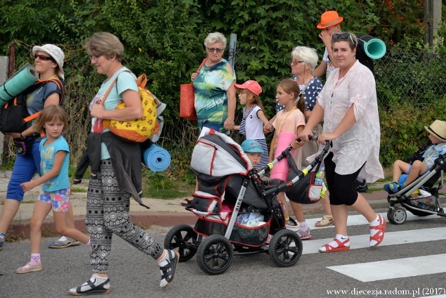 Kolumna opoczyńska w drodze na Jasną Górę