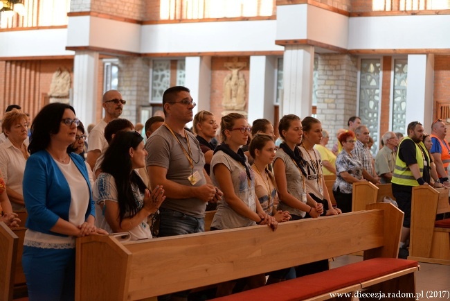 Kolumna opoczyńska w drodze na Jasną Górę