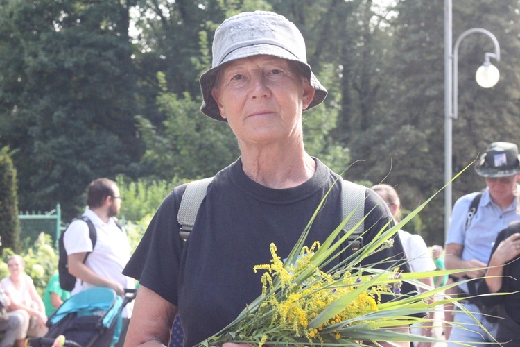 Wejście Pieszej Pielgrzymki Wrocławskiej na Jasną Górę cz. 3