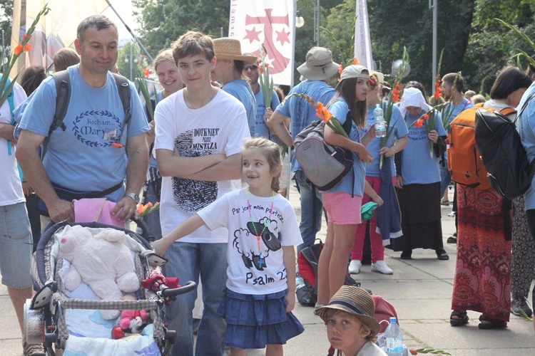 Wejście Pieszej Pielgrzymki Wrocławskiej na Jasną Górę cz. 3