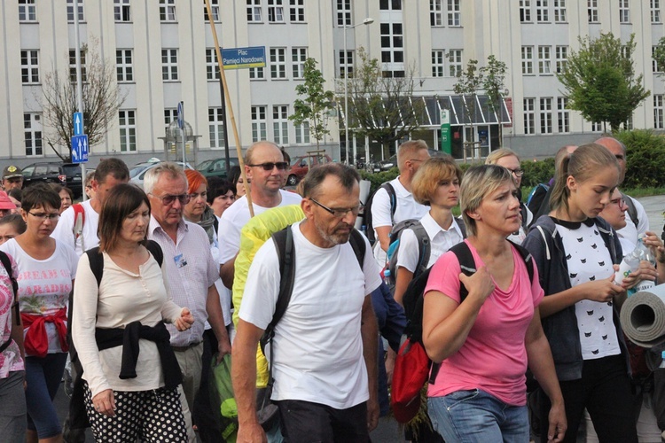 Wejście Pieszej Pielgrzymki Wrocławskiej na Jasną Górę cz. 2