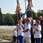 Prezentacja grup i Msza św. pod przewodnictwem bp. Ignacego Deca.