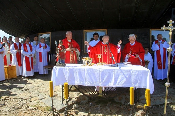 Msza św. na Śnieżce