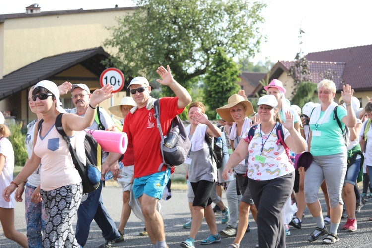 16. Czechowicka Pielgrzymka na Jasną Górę na trasie - 2017