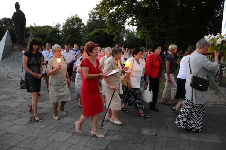 Uroczystości w sanktuarium Matki Bożej Raciborskiej - cz. 2