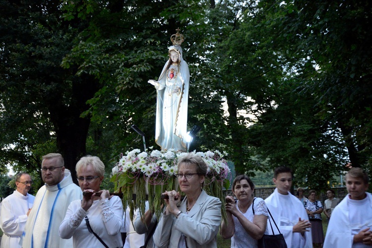 Uroczystości w sanktuarium Matki Bożej Raciborskiej - cz. 2