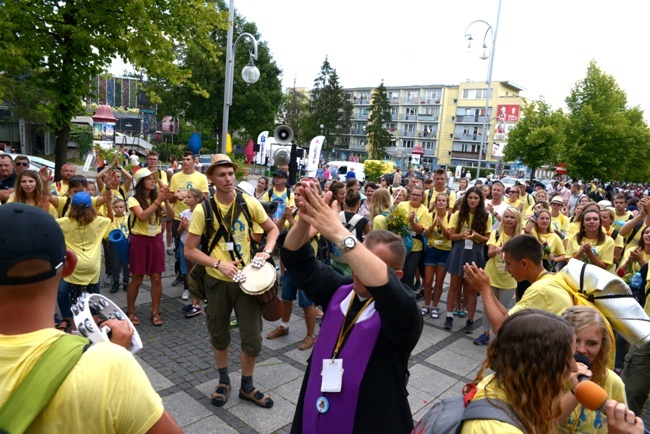 Pielgrzymka diecezji radomskiej - kolumny: opoczyńska, skarżyska i starachowicka