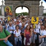 Pielgrzymka diecezji radomskiej - kolumny radomskie