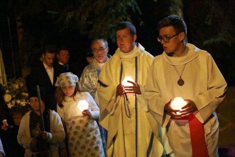 Nabożeństwo fatimskie w Pisarzowej