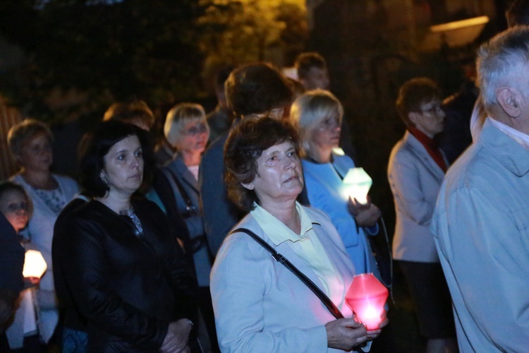 Nabożeństwo fatimskie w Pisarzowej