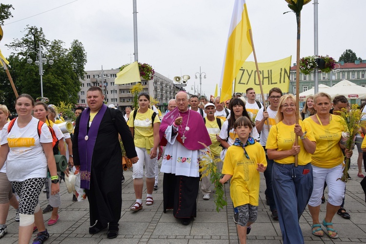 XXII ŁPPM - wejście na Jasną Górę