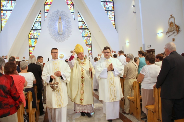 Poświęcenie kościoła w Woli Piskulinej