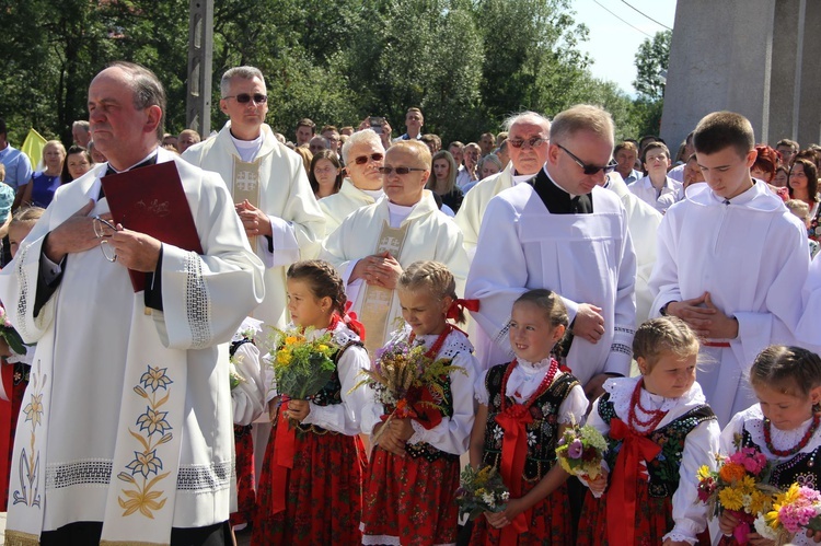 Poświęcenie kościoła w Woli Piskulinej