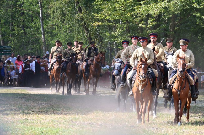 Letni kurs historii w skansenie