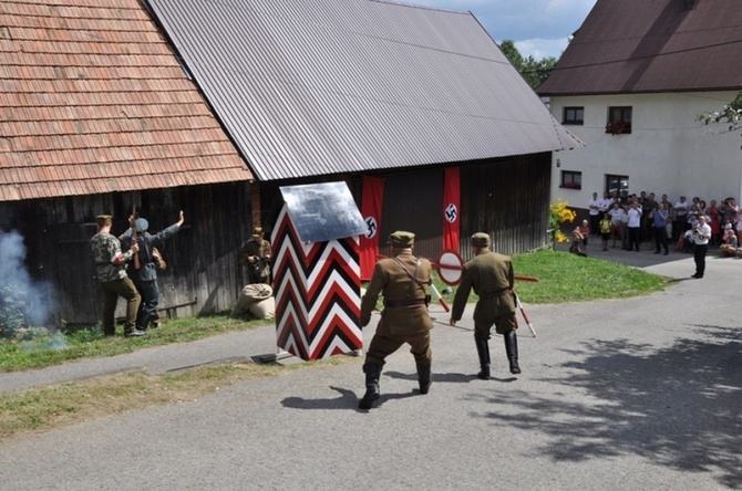 Pamiętają o partyzantach