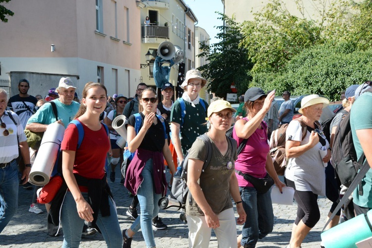 "Jedynki" wchodzą do Strzelec