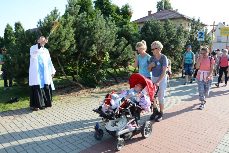 Między Gwoździanami a Ciasną