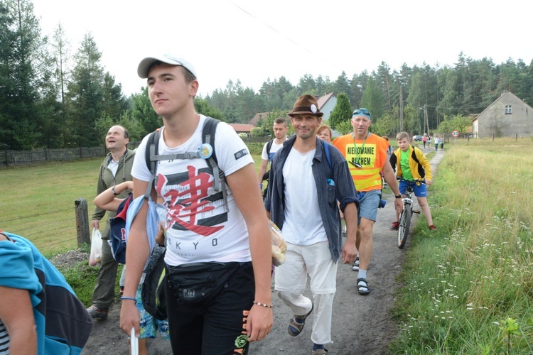 Czwartkowy poranek na szlaku