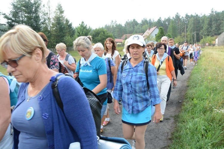 Czwartkowy poranek na szlaku